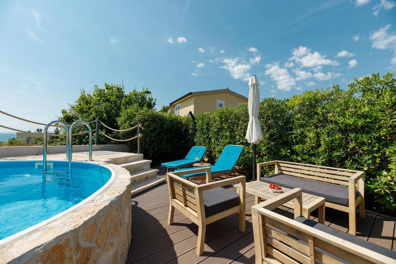 Malo Ferienvilla Privlaka, Pool, Boje, Wi-Fi, Wallbox 普利拉卡 外观 照片