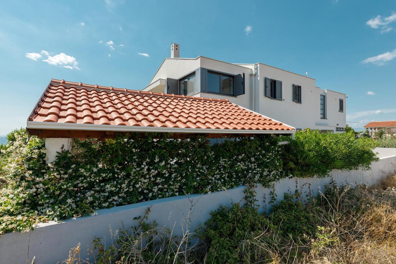 Malo Ferienvilla Privlaka, Pool, Boje, Wi-Fi, Wallbox 普利拉卡 外观 照片